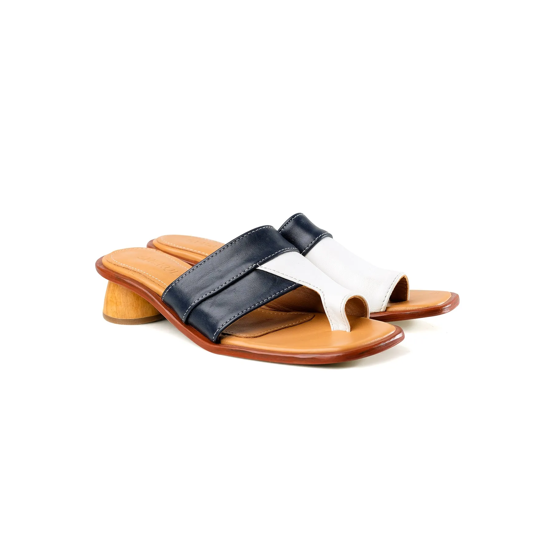 Alesandra patch mule