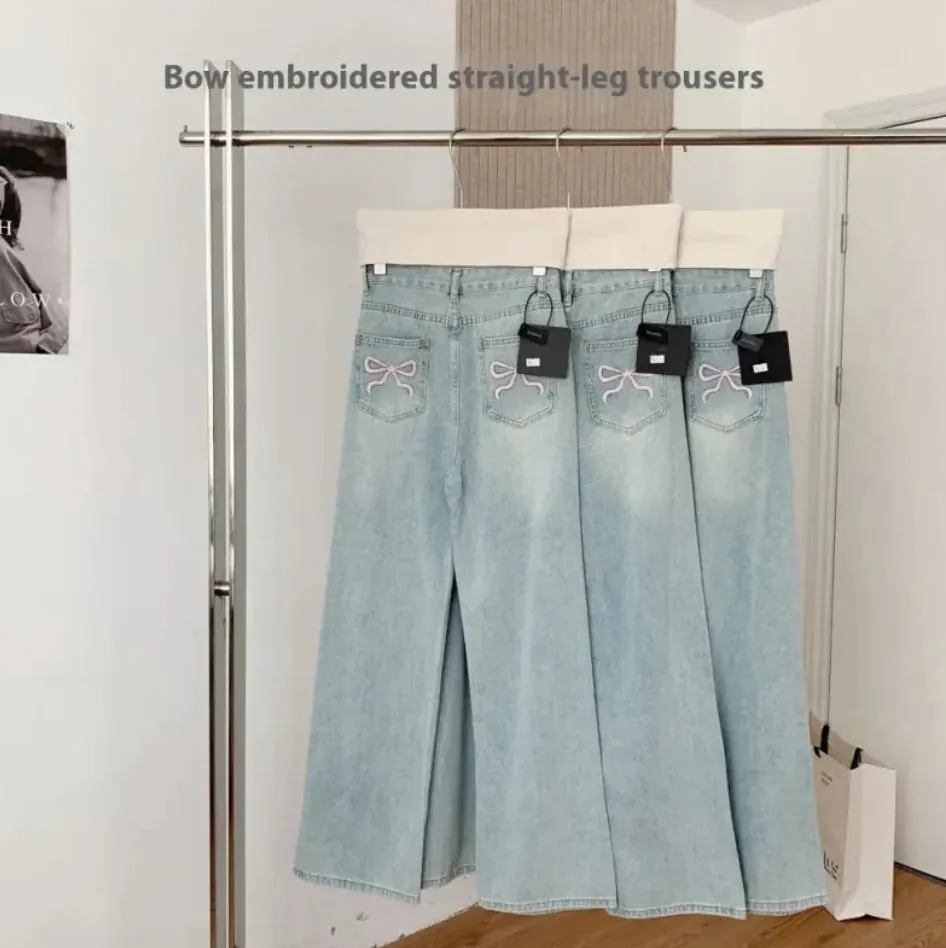 Ballet Embroidery Light Blue Wide-Leg Jeans