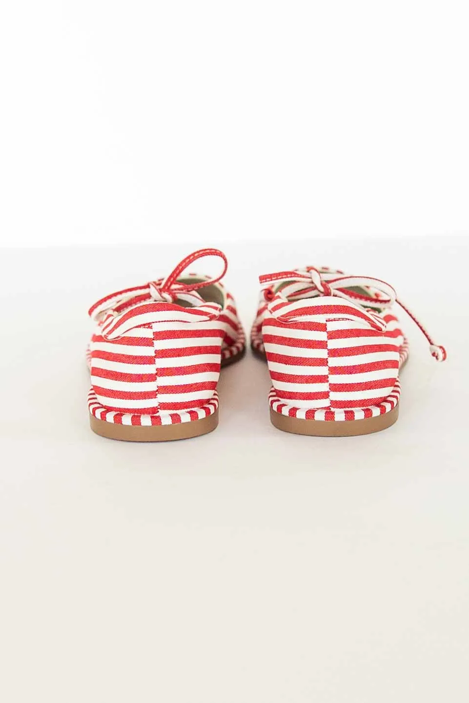[COCONUTS BY MATISSE] GERRY RED STRIPE MARY JANES
