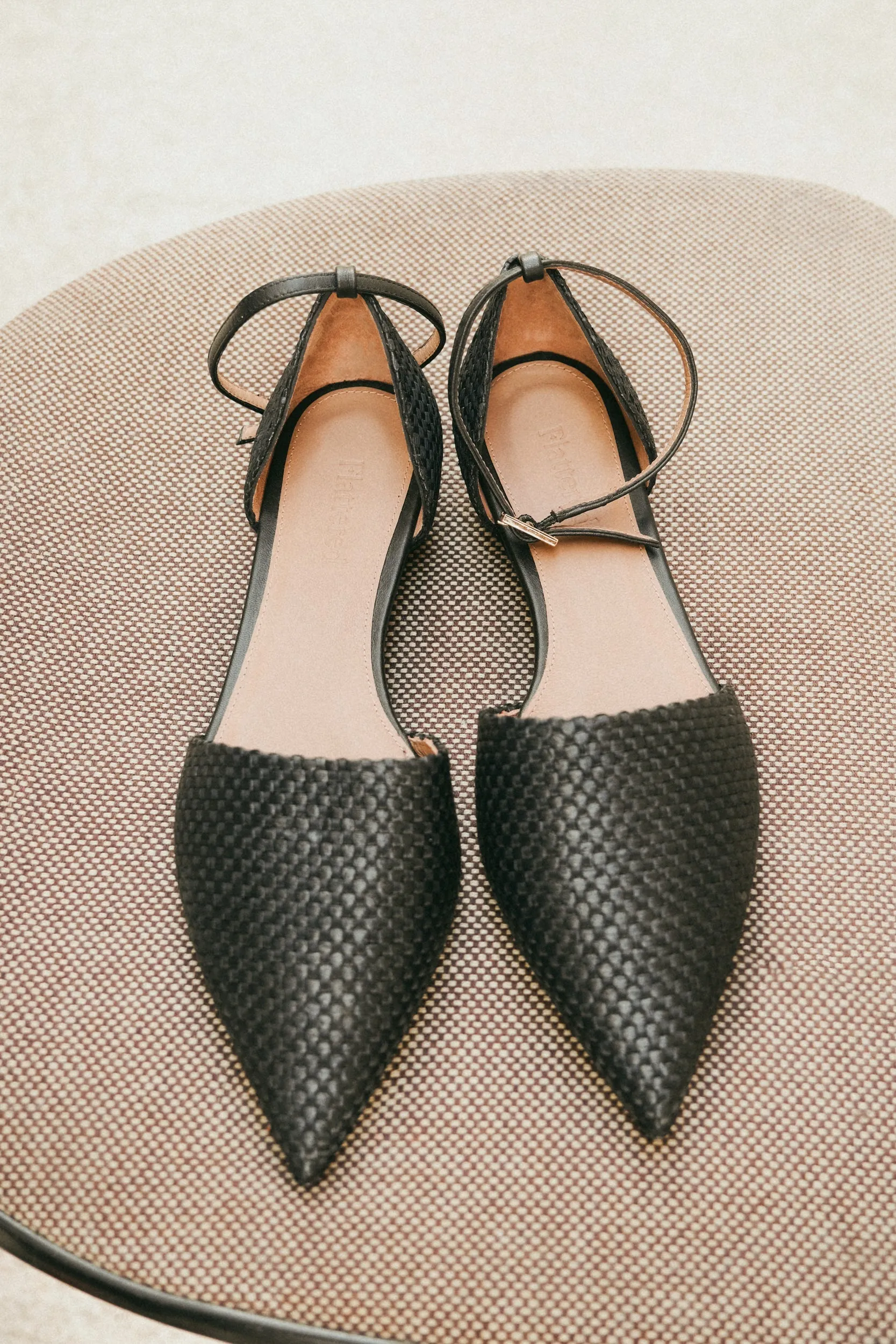 Frankie Small weave Black