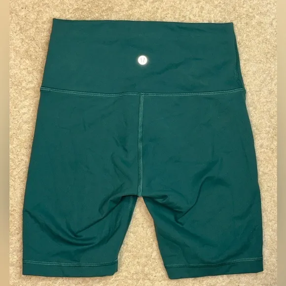 Lululemon Wunder Train High Rise Short 8”