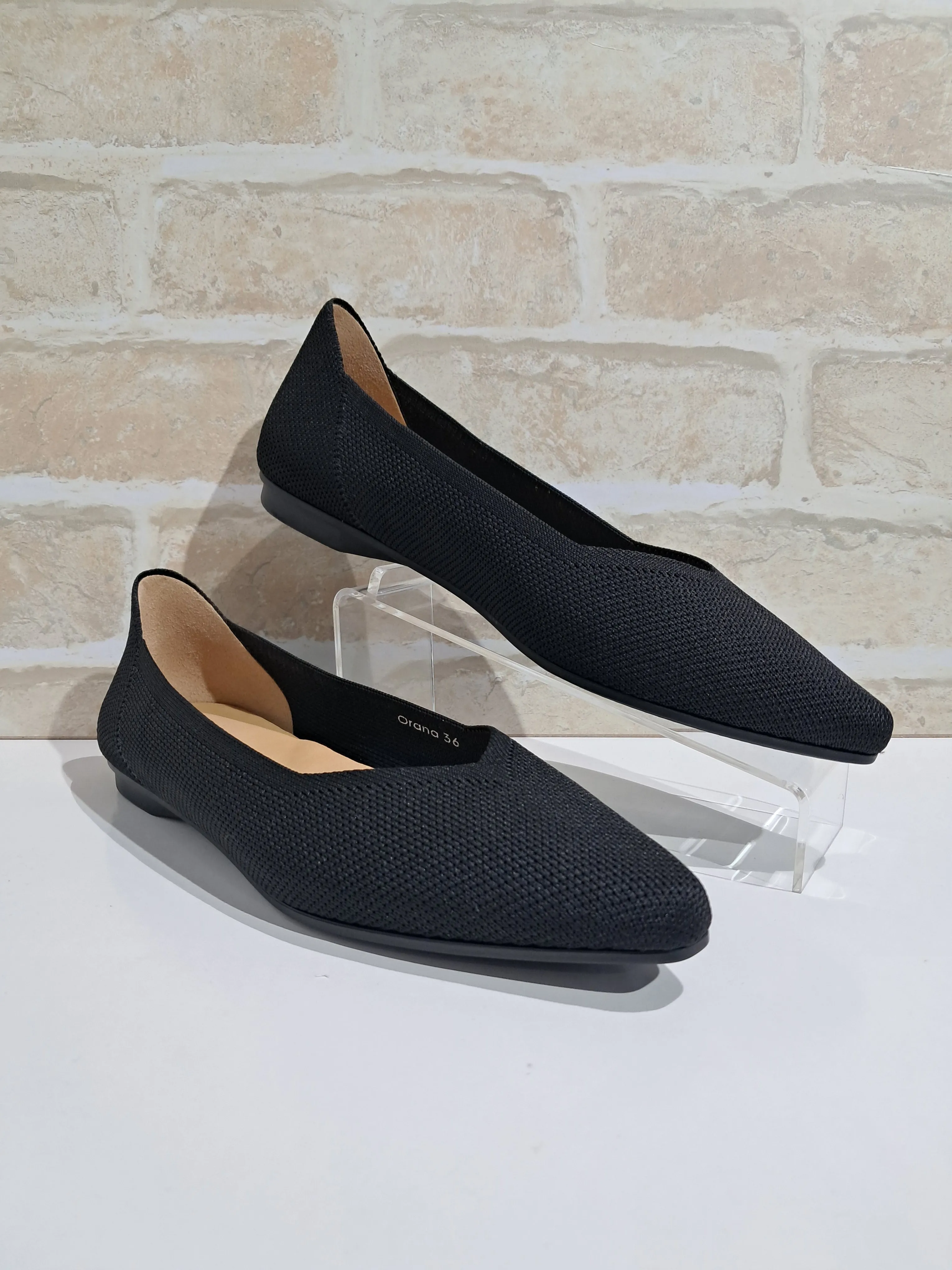 Orana Black by LeSansa