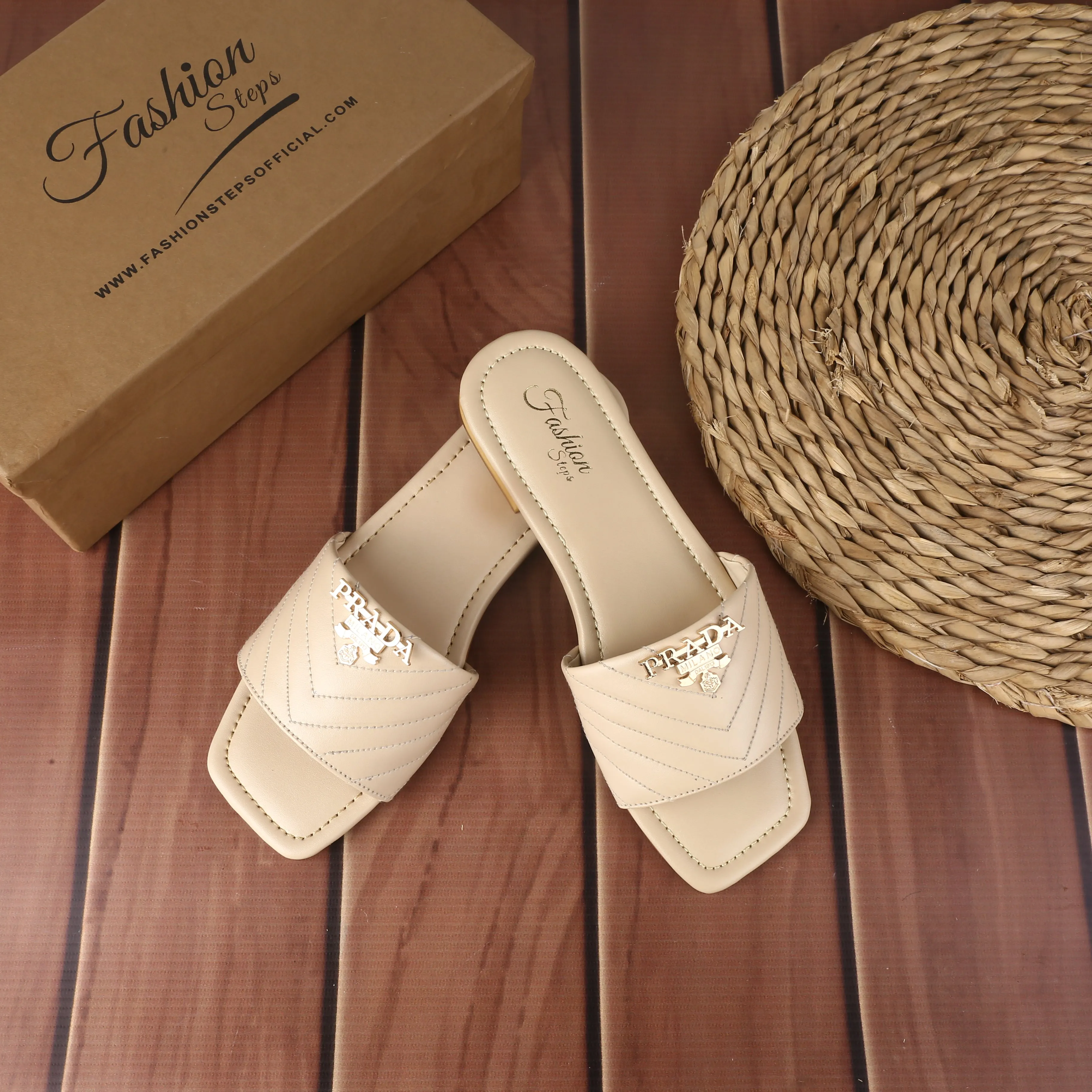 Parada flat