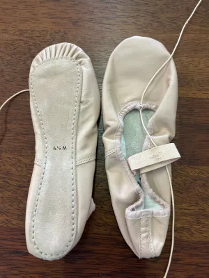 Preloved Capezio Leather Ballet Shoes - 6.5M - As New