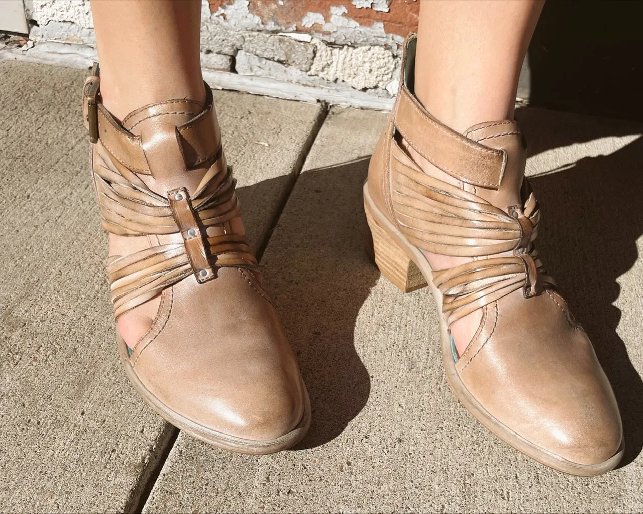 ROAN Oaklyn Distressed Cut Out Leather Shoes w Zip Back & Buckle Closure